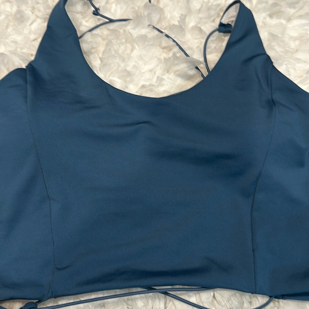 Top backless